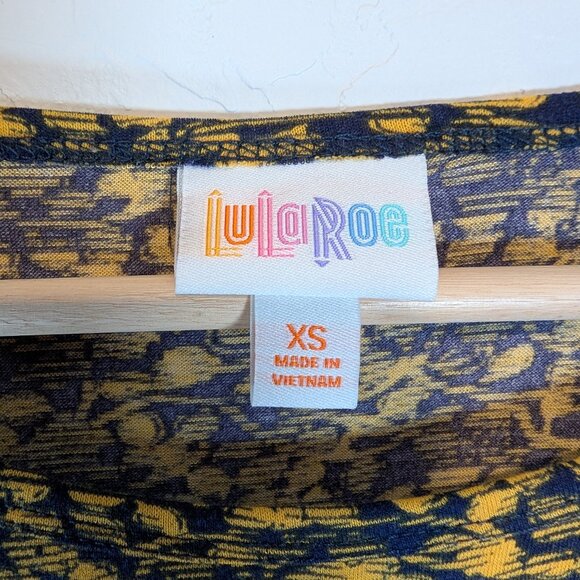 NWT LuLaRoe Irma Tunic Women's XS Top Oversized Shirt relaxed Blue & Yellow - Picture 4 of 6